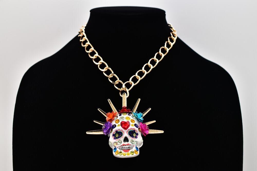 Betsey Johnson Halloween Sugar Skull Necklace Rhinestone Floral Chunky NWT BinBM